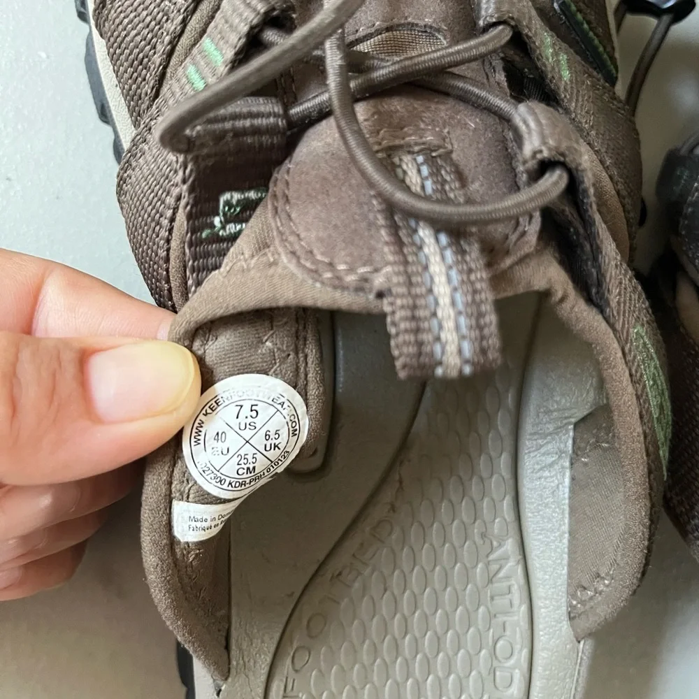 Keen Kids Brown and Black Closed-Toe Outdoor Sandals